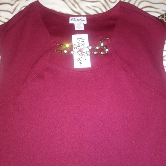 Sleeveless Dress - Picture 5 of 5